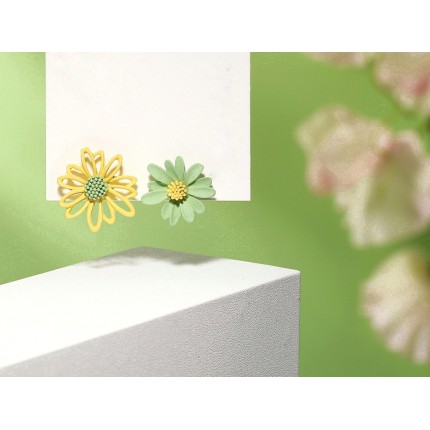 不對稱雛菊耳環♡